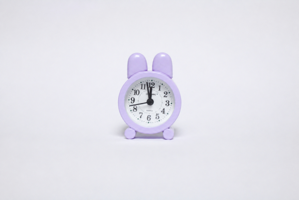 Aurmio Lavelle Clock