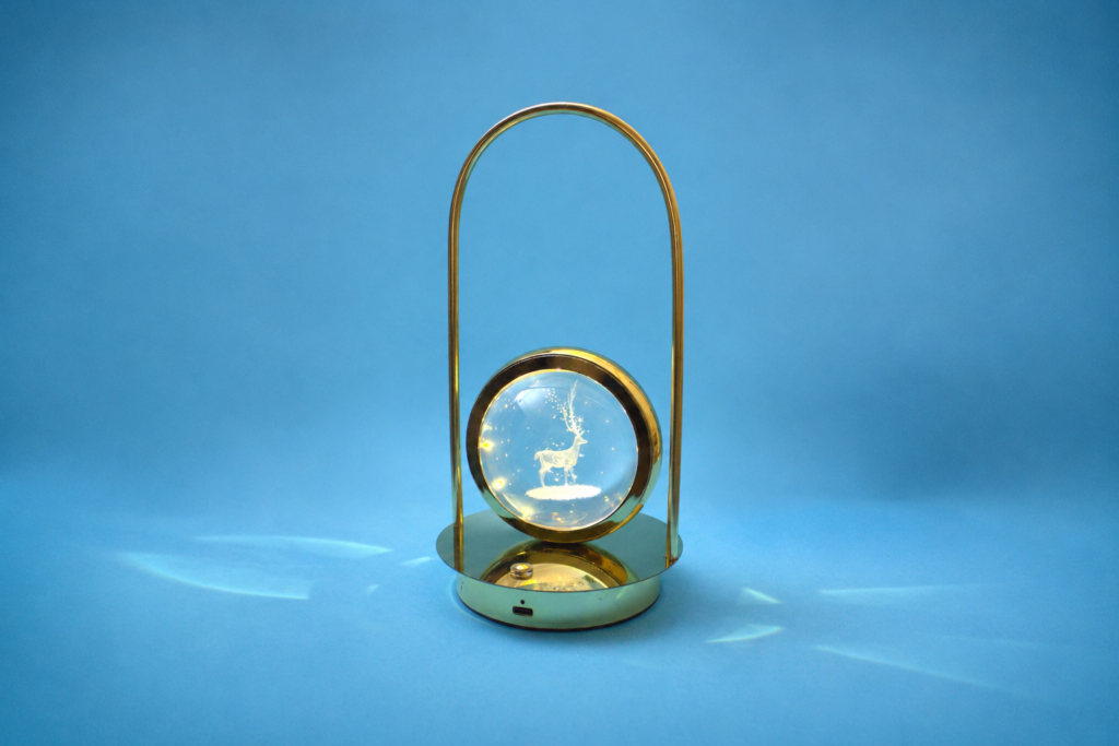 Aurmio Aurora Stag Crystal Ball Lamp